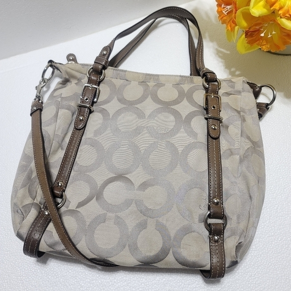 COACH MONOGRAM C TOTE - Picture 4 of 13